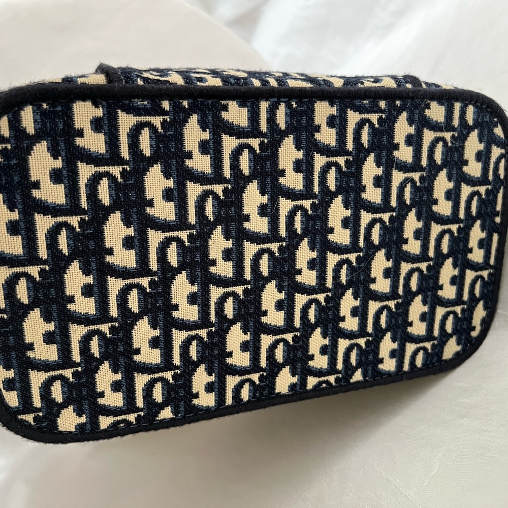 New Christian Dior Oblique Vanity Case - Picture 5 of 13